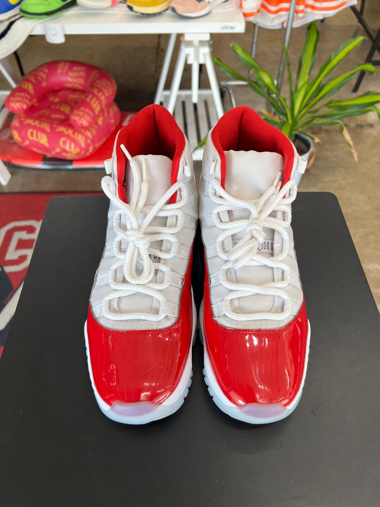 Air Jordan 11 Cherry (2022)