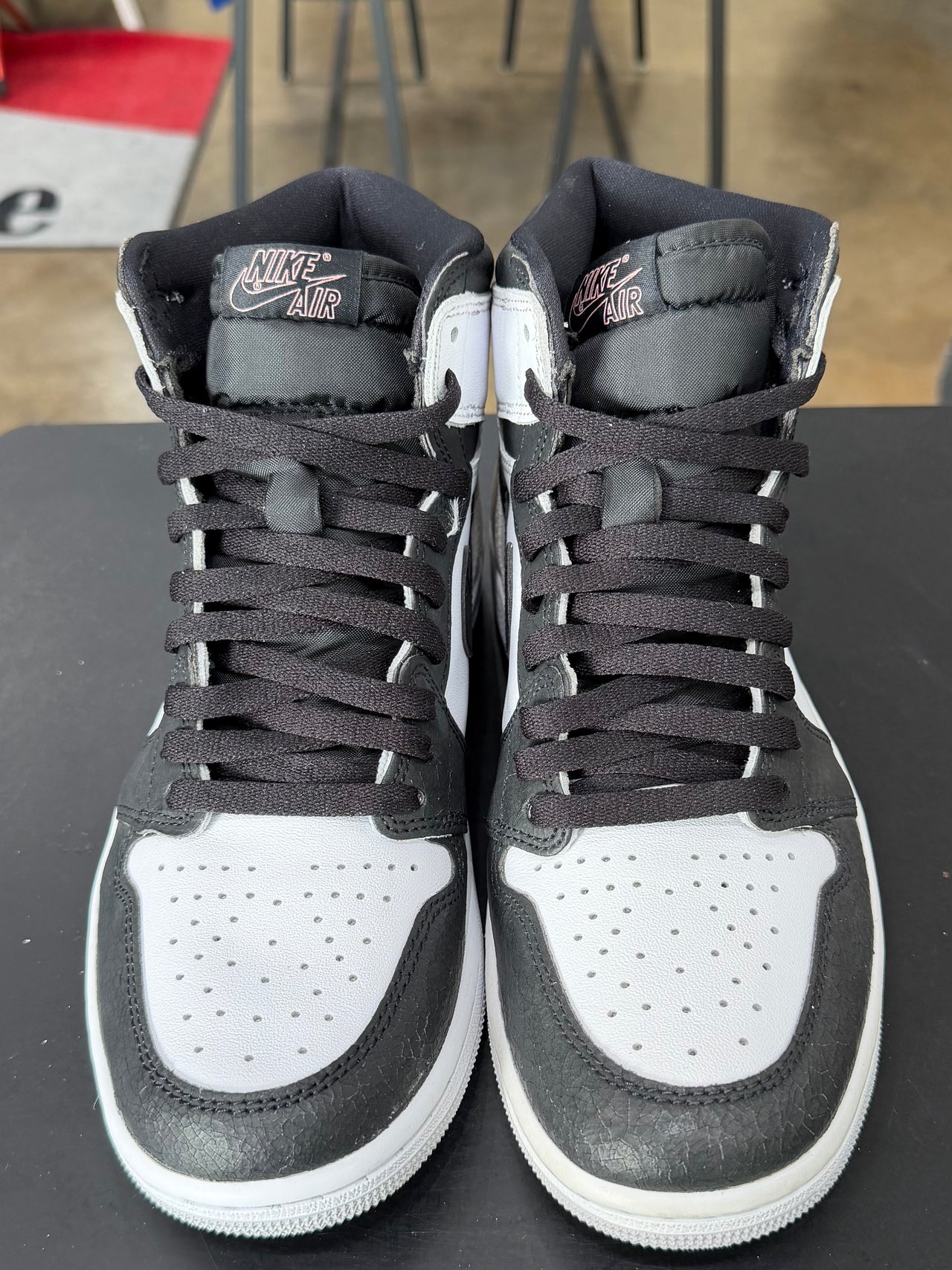 Air Jordan 1 Bleached Coral (2022)