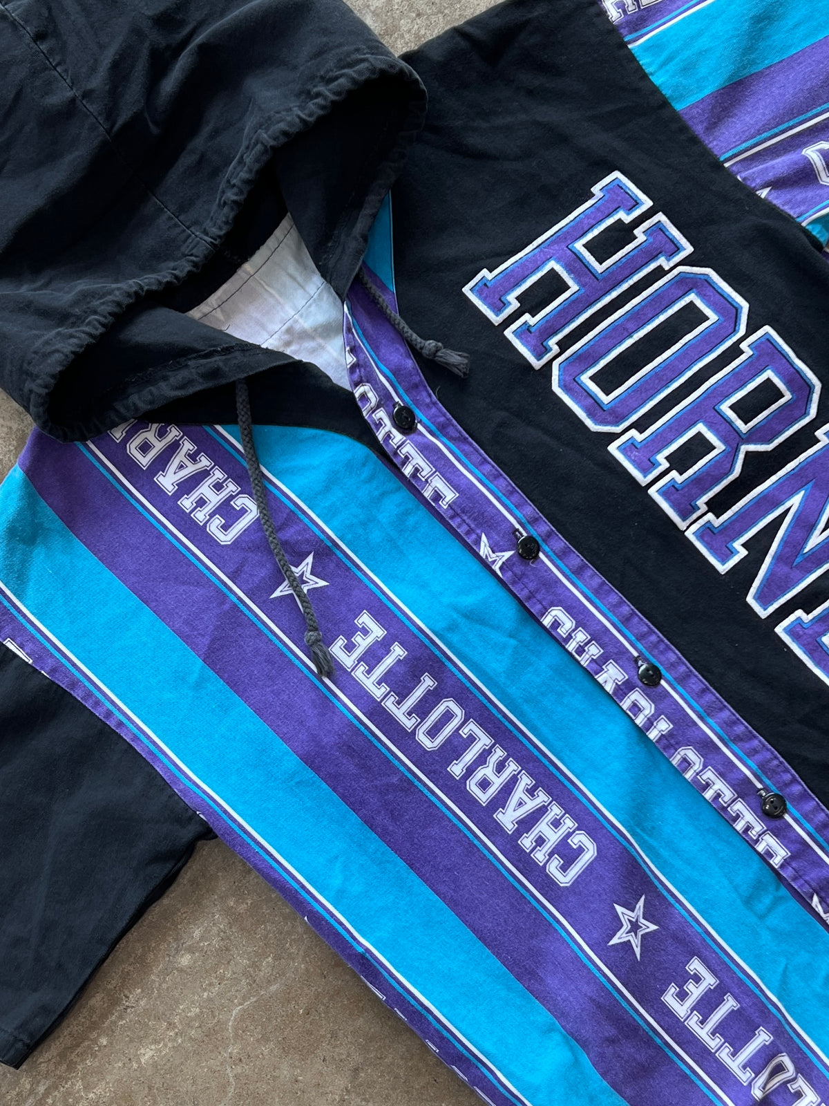 90s Charlotte Hornets Hooded Shirt Single Stitch