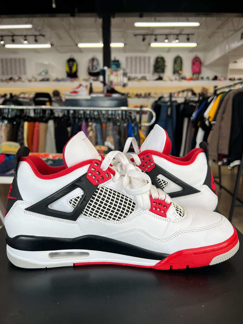 Air Jordan 4 Fire Red (2020)