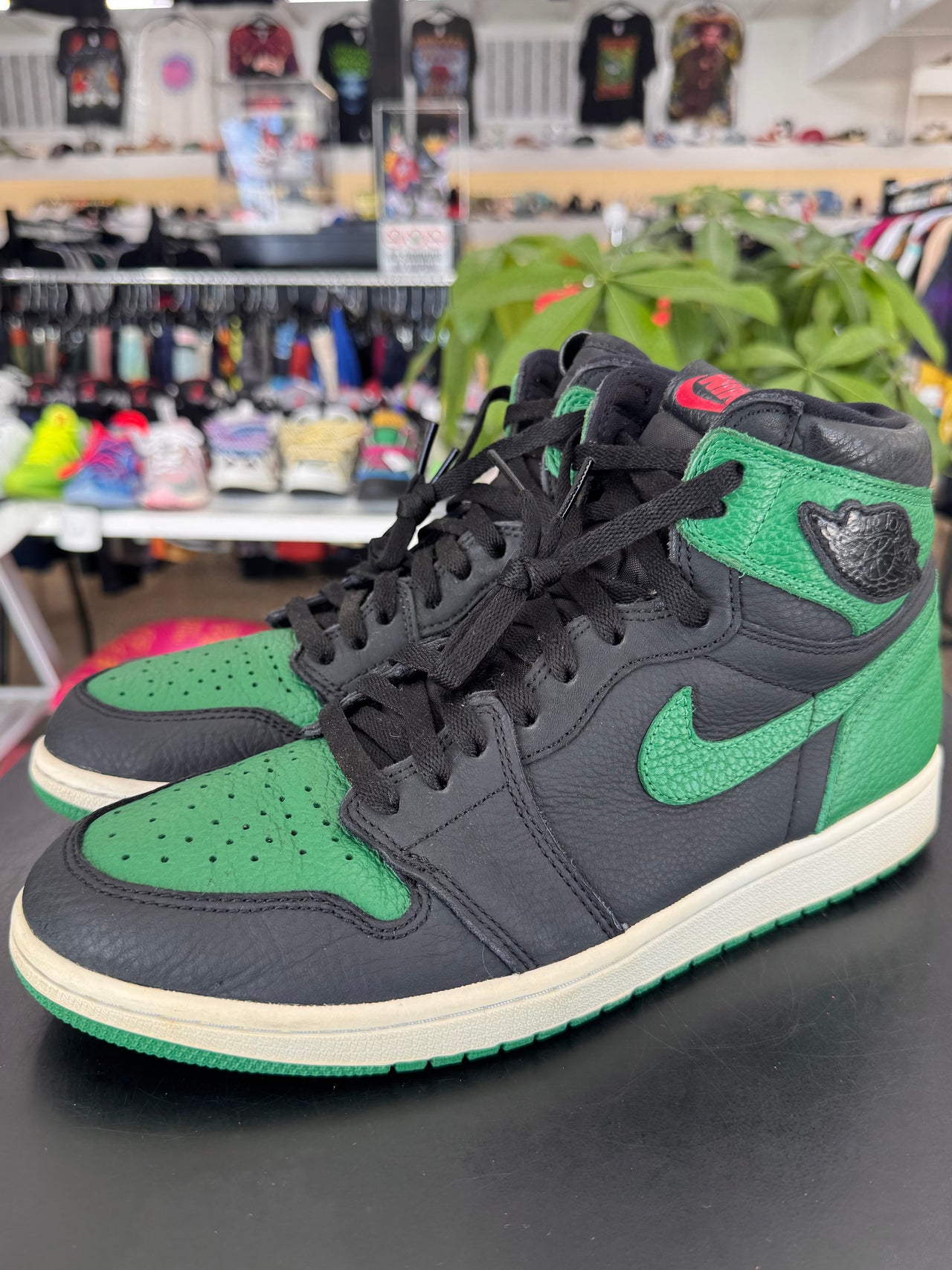 Air Jordan 1 Pine Green (2019)