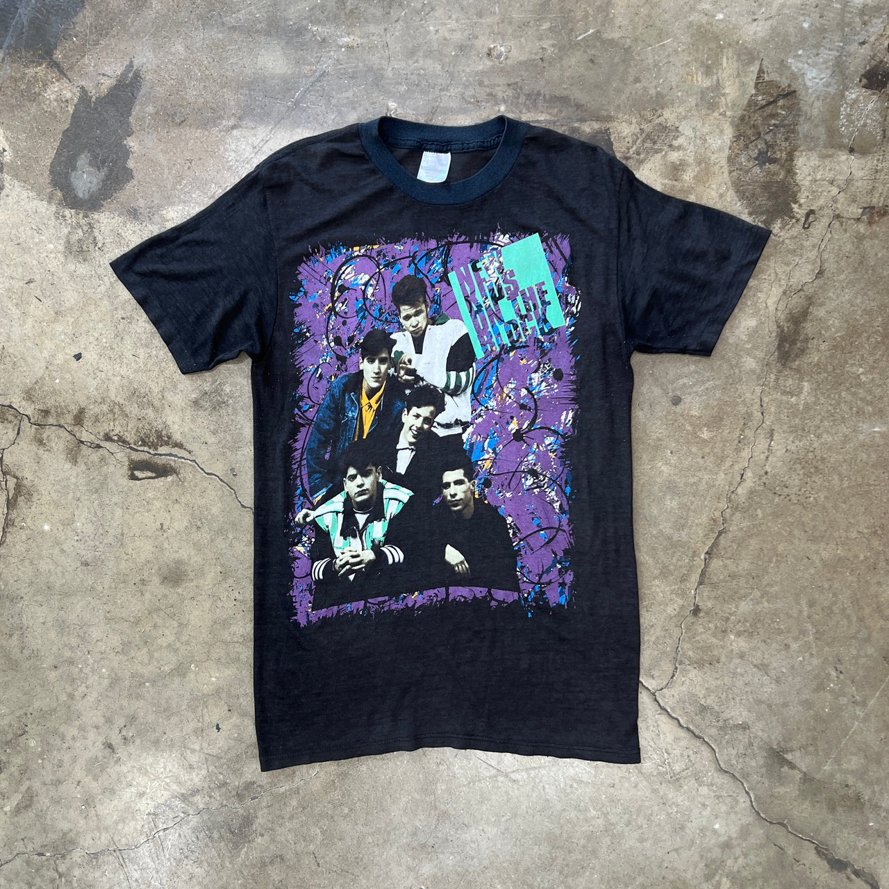 90 New Kids on the Block Single Stitch Spring Ford Band Tee