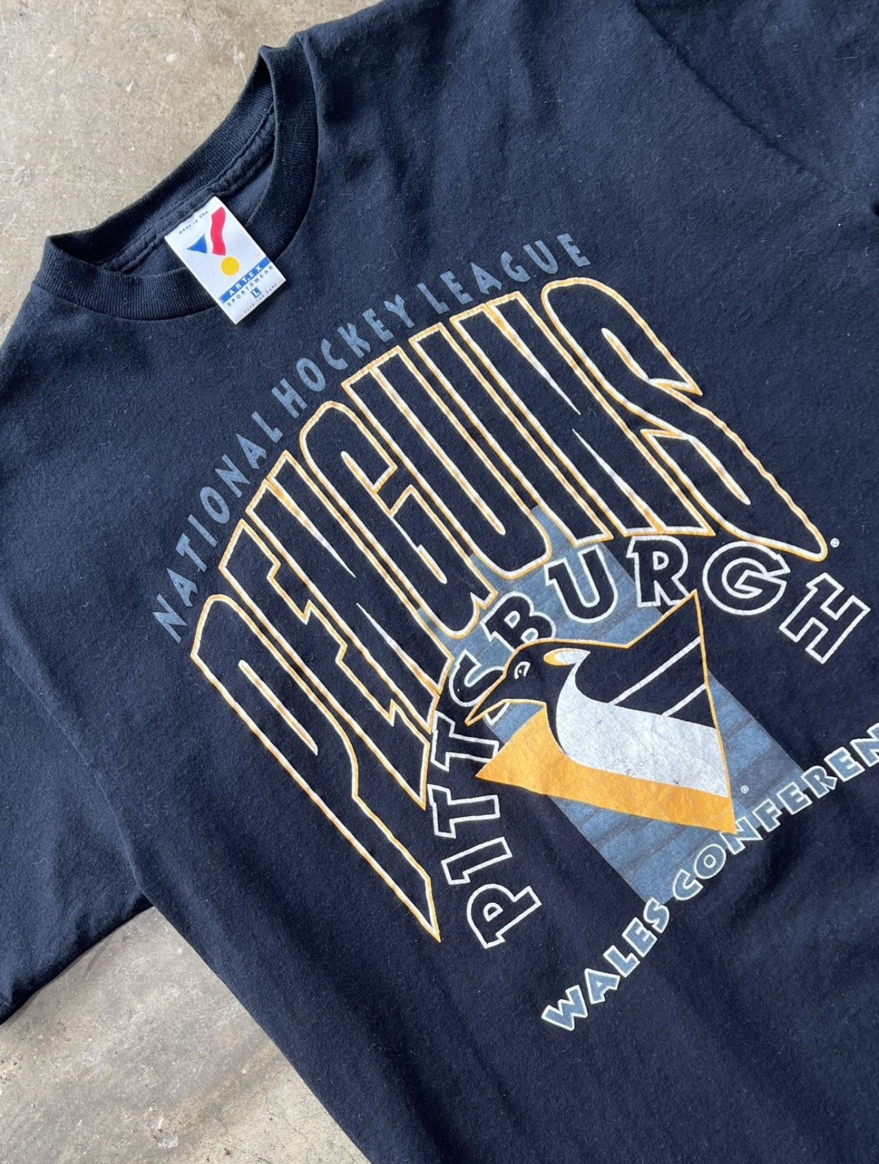 90s NHL Pittsburgh Penguins Single Stitch Tee