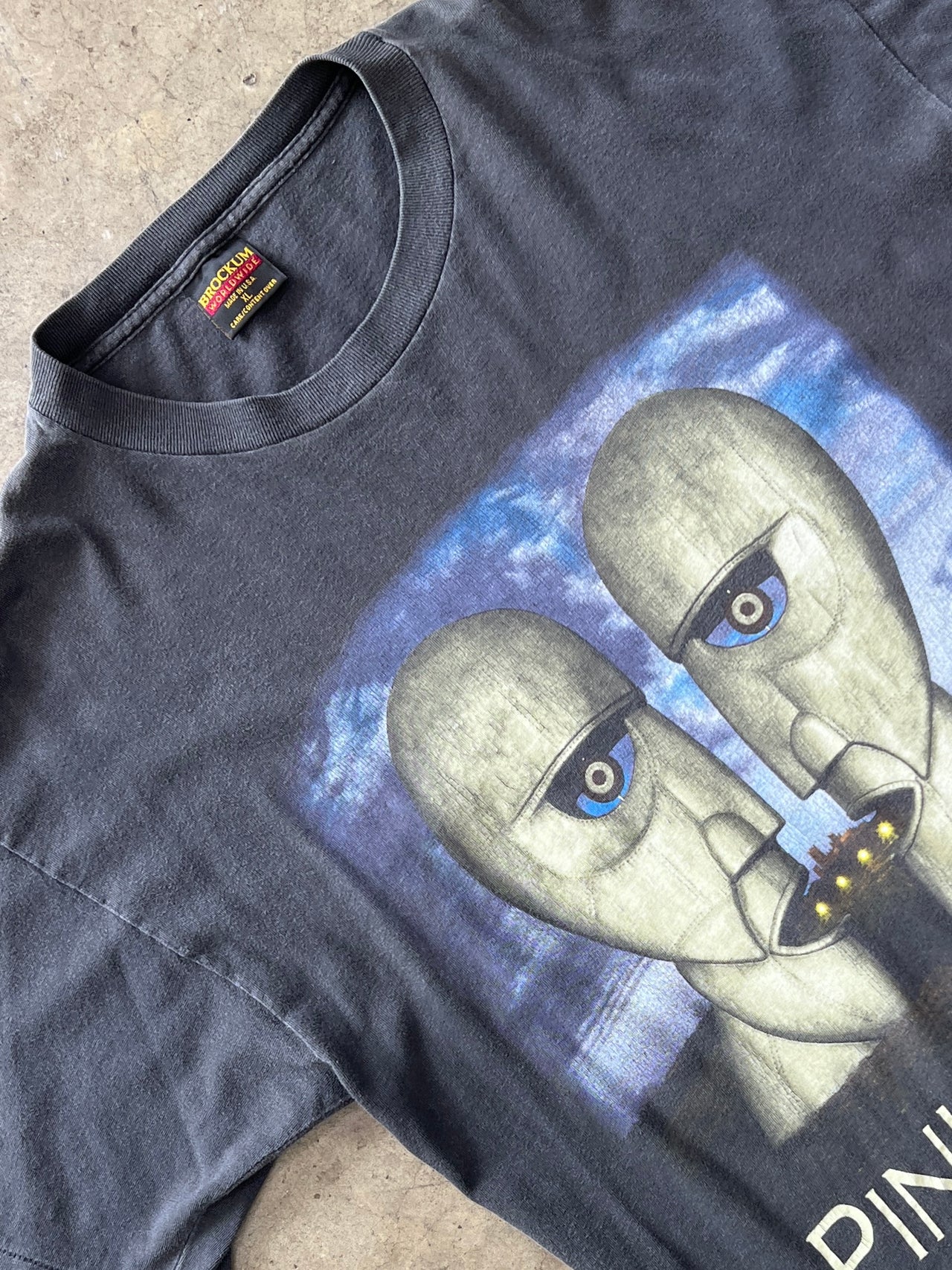 Pink Floyd 1994 North American Tour Brockum Single Stitch Tee