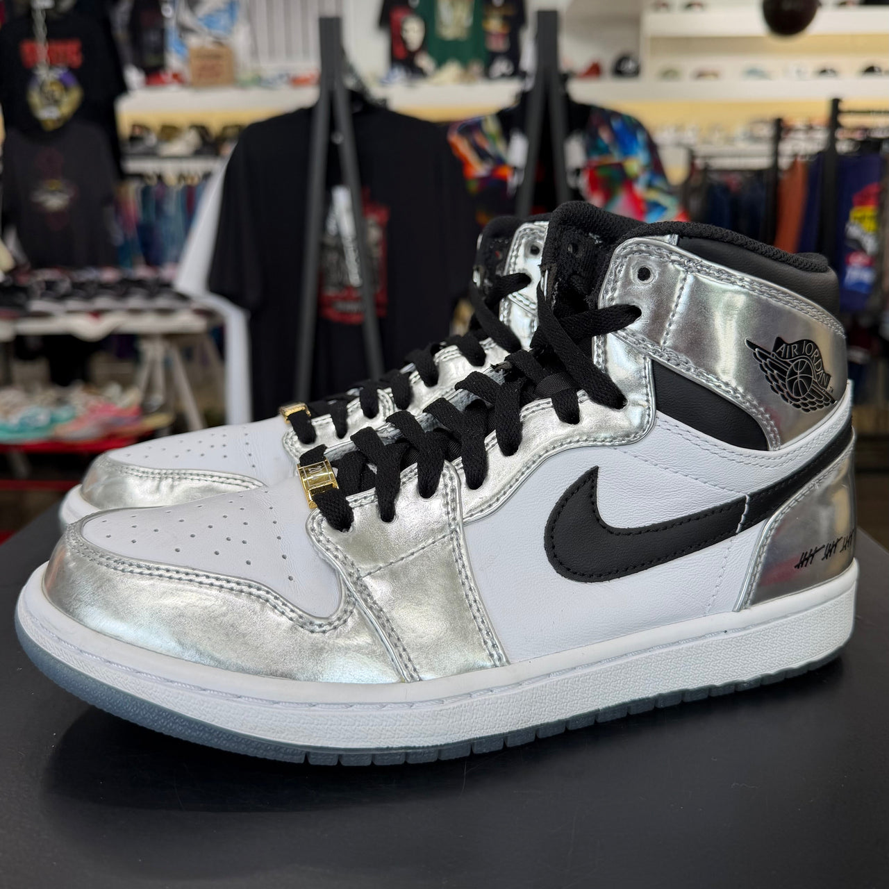 Jordan 1 Think 16 Pass the Torch (2018)