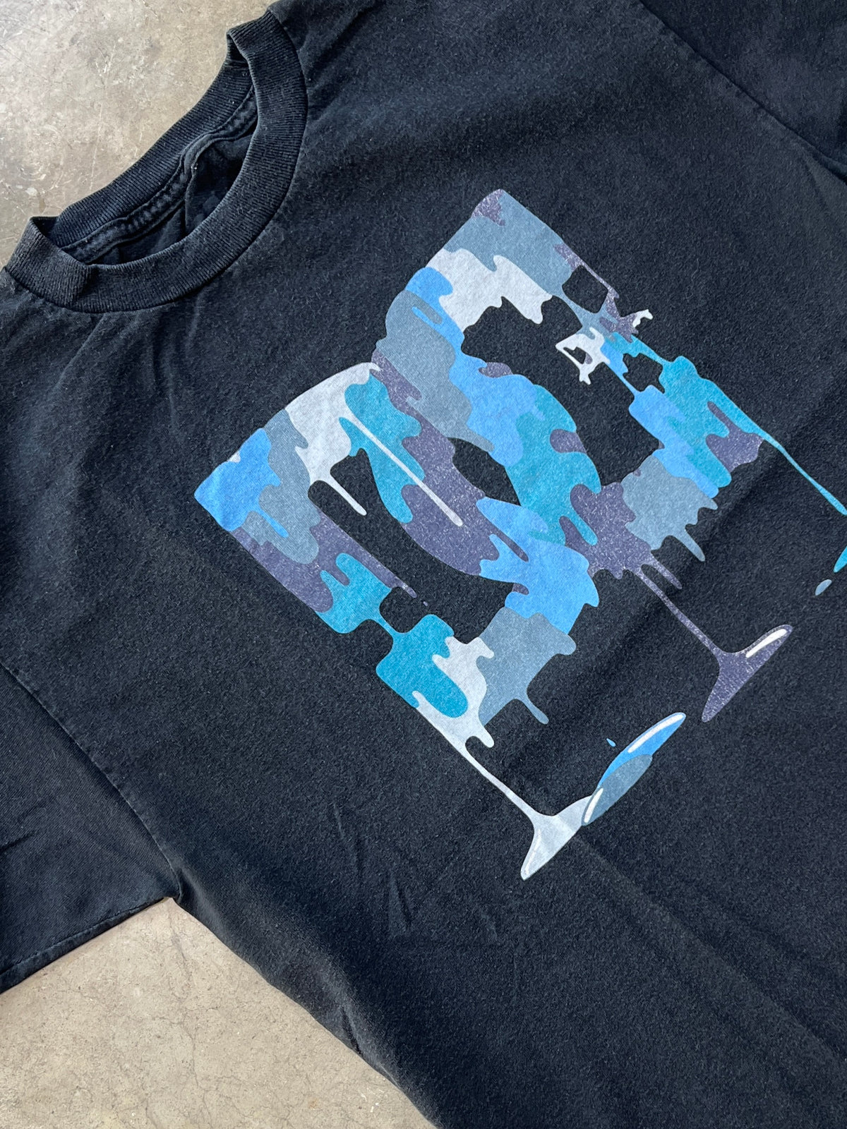 DC Shoes Graphic y2k Tee