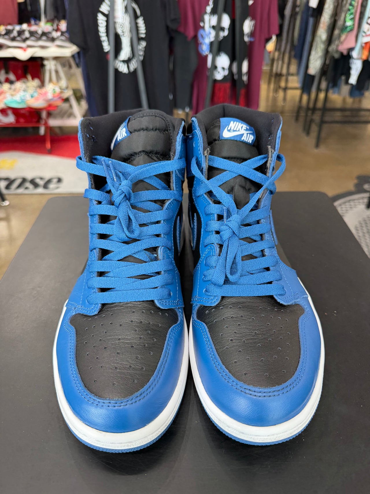 Air Jordan 1 Dark Mariana Blue (2022)