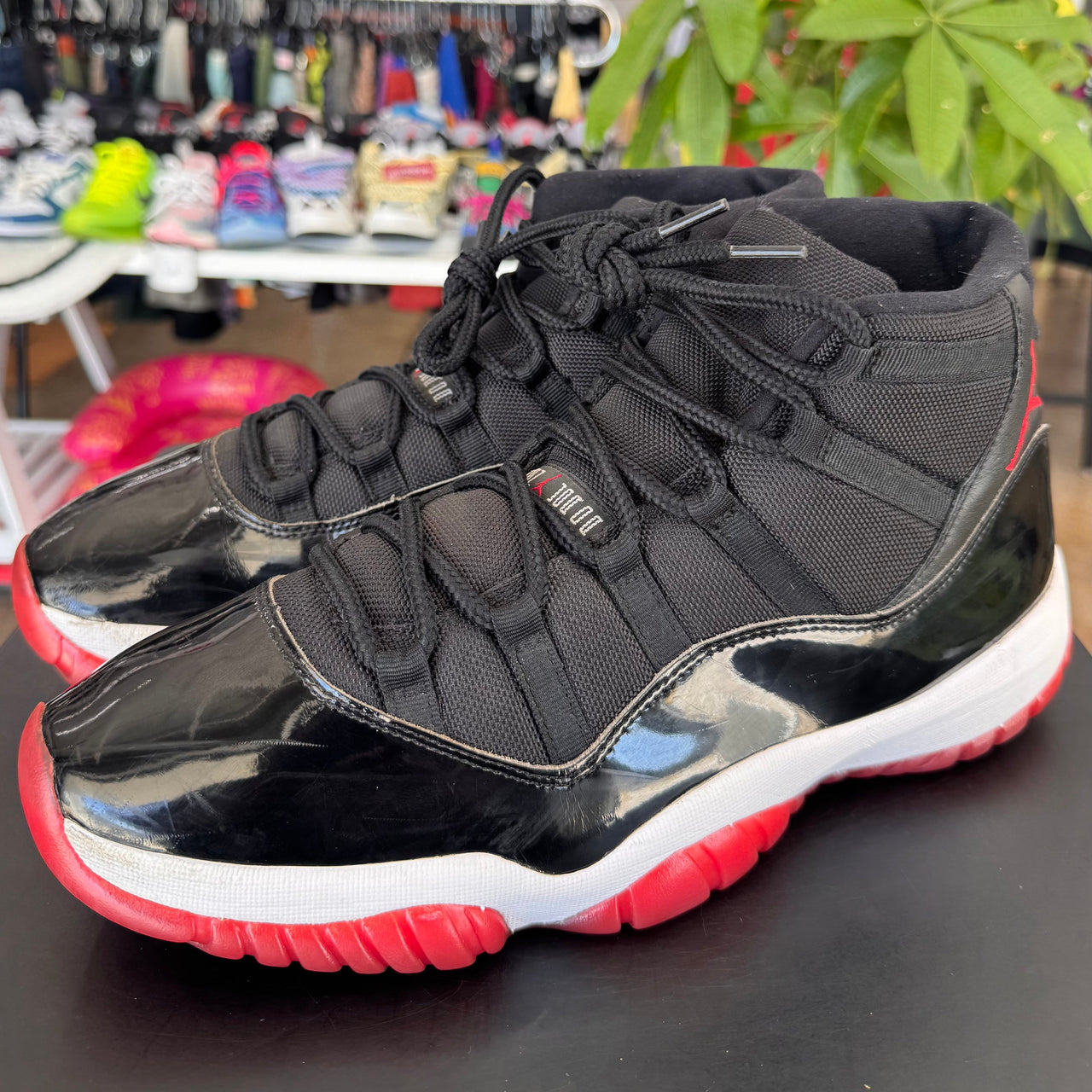Air Jordan 11 Bred (2019)