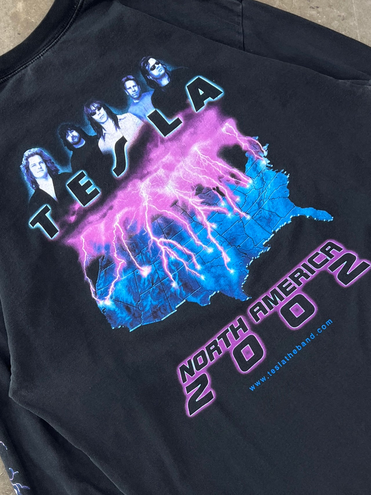 2002 Tesla North American Tour Lightning LS Tee