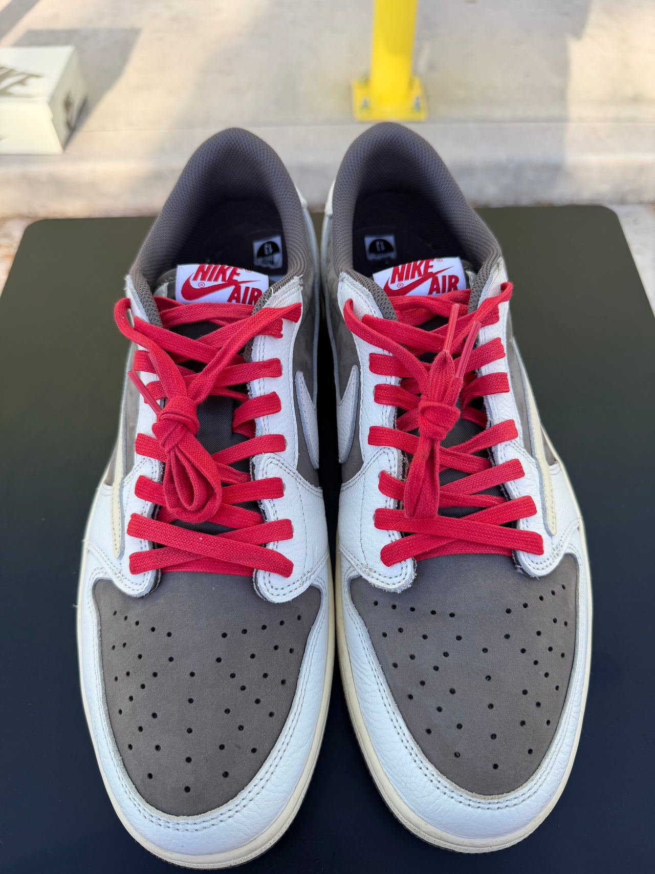 Air Jordan 1 Low Travis Scott Reverse Mocha (2022)