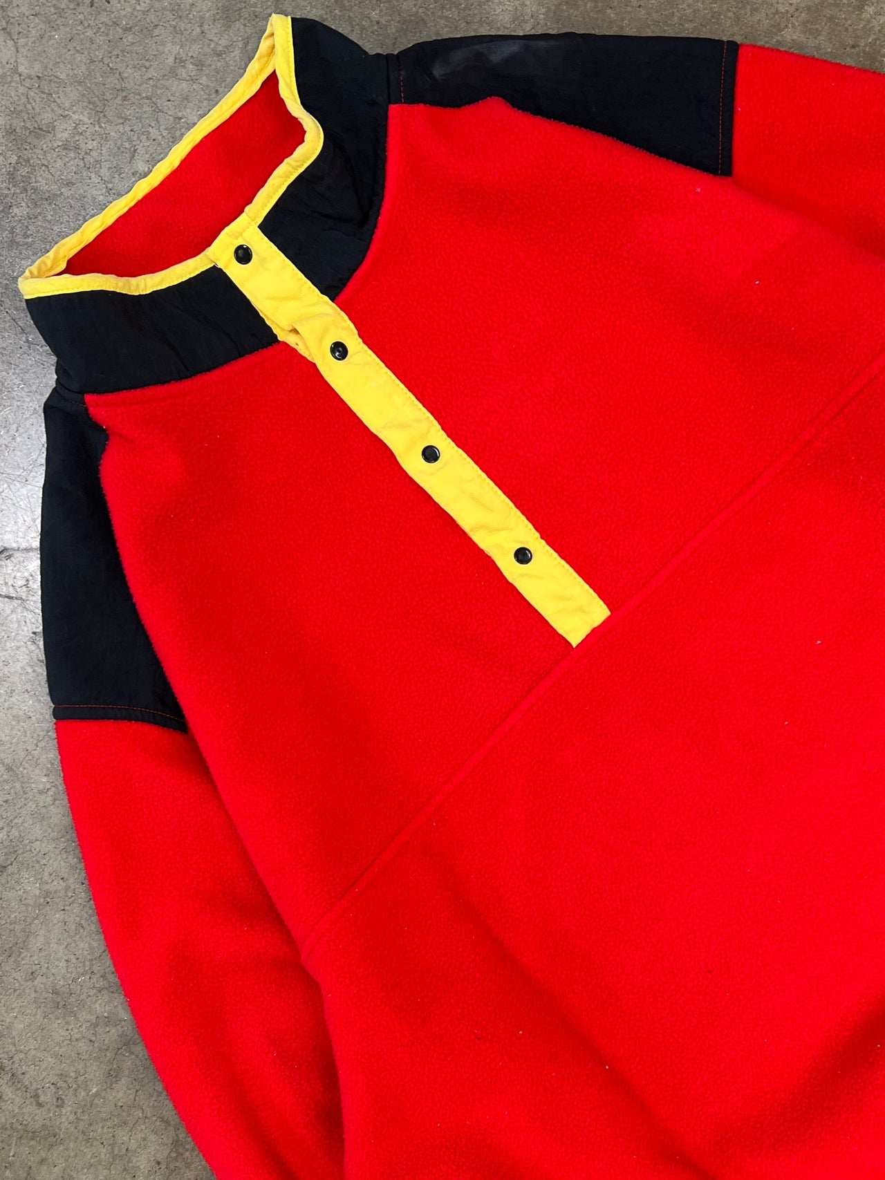 Marlboro Quarter Button Fleece Pullover Adventure Team