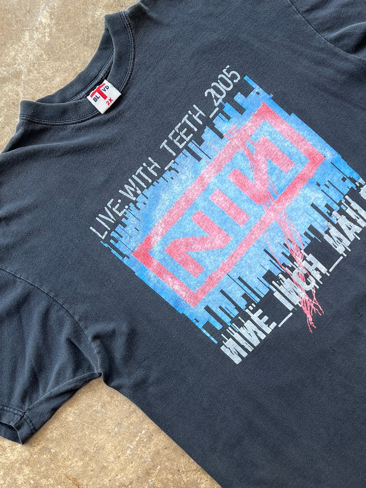 2005 Nine Inch Nails Live With Teeth Tee