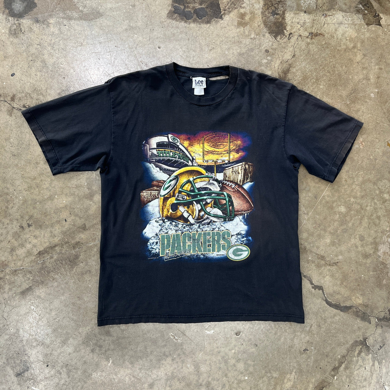 90s Green Bay Packers Helmet Football Stadium Lee Tee