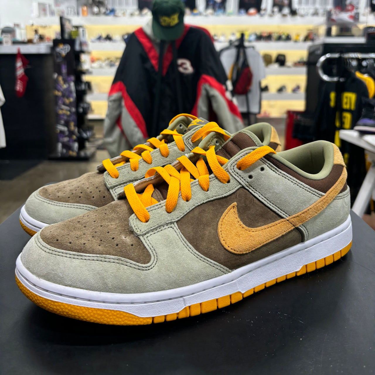 Nike Dunk Low Dusty Olive Sz. 11