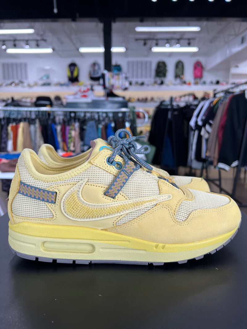 Nike Air Max 1 Travis Scott Saturn Gold Sz. 8 (2022)