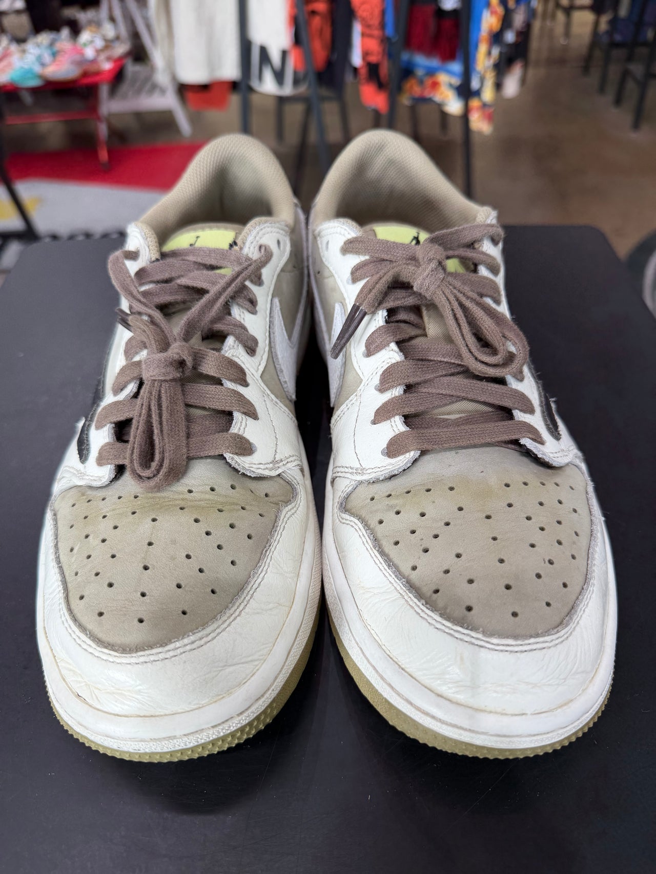Jordan 1 Low Golf Travis Scott Neutral Olive (2023)