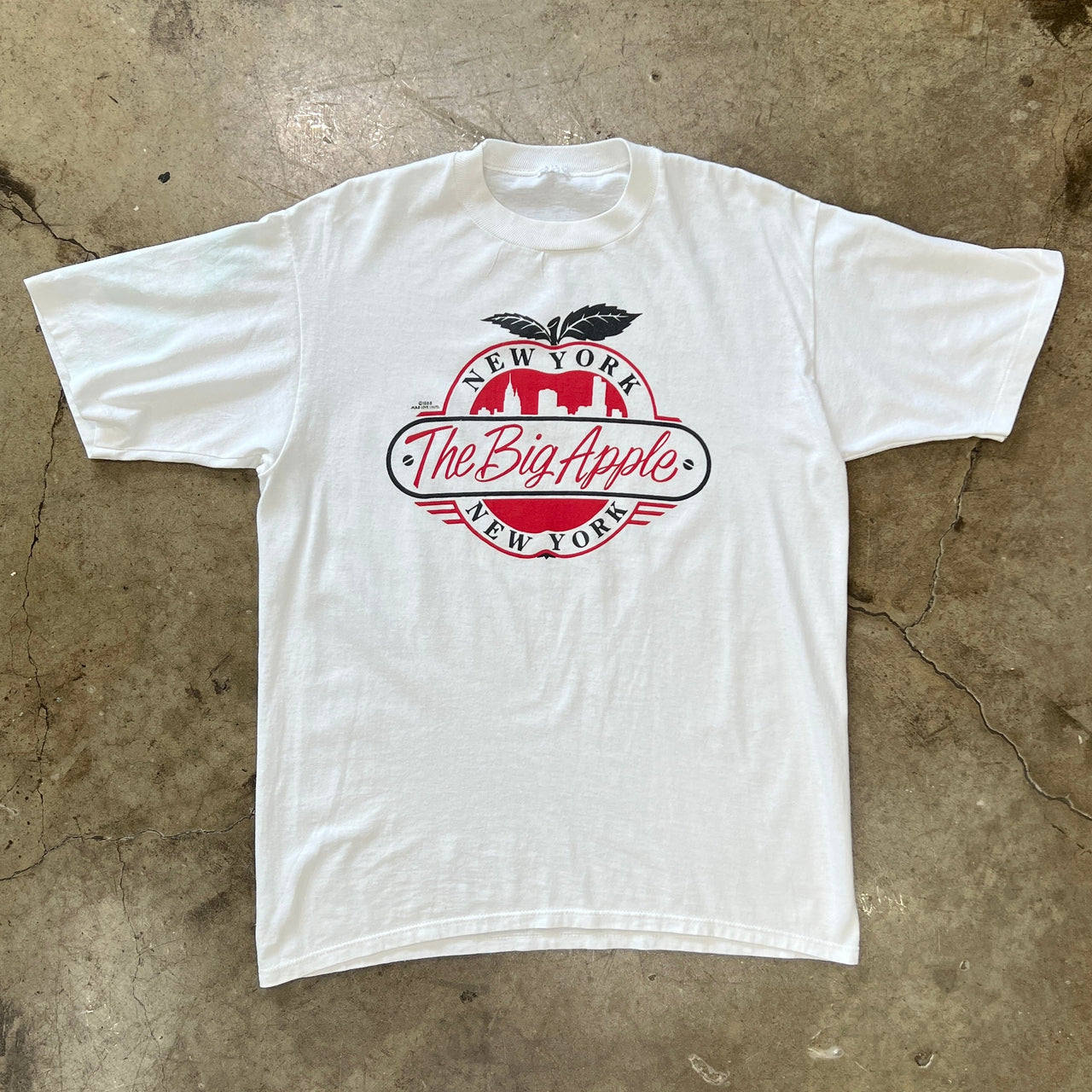 1988 The Big Apple New York Vacation Location Tee