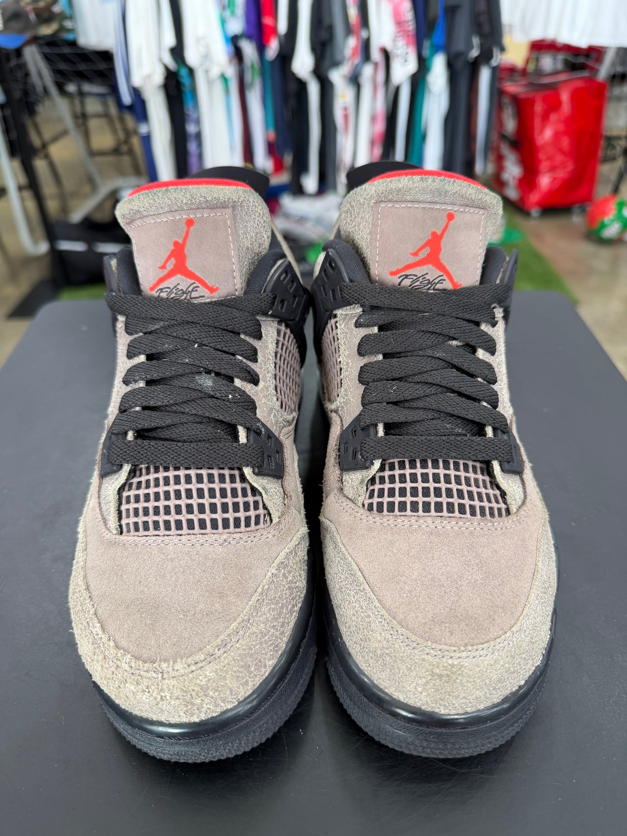 Air Jordan 4 Taupe Haze (2021)