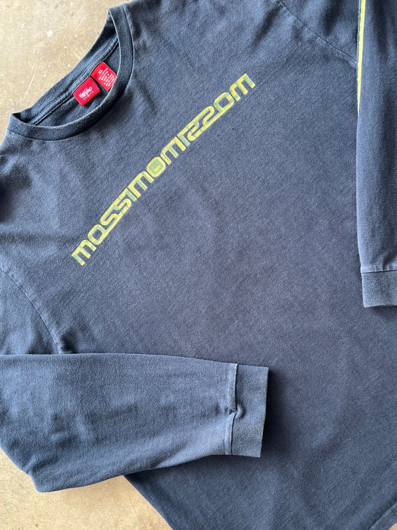 Early 2000s Mossimo Branded Sleeve Long Sleeve Tee