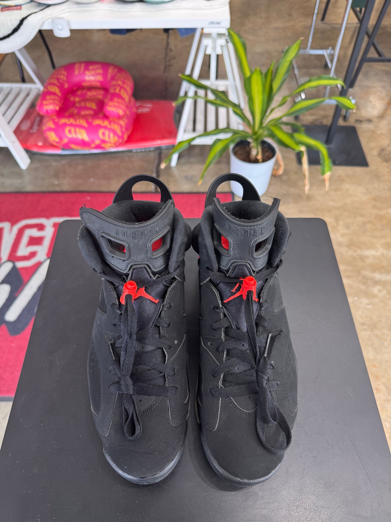 Air Jordan 6 Retro Black Infrared (2019)