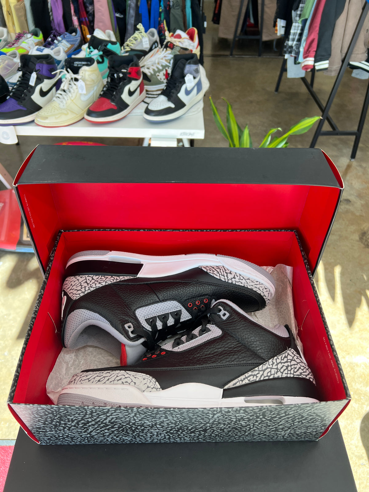 Air Jordan 3 Black Cement Sz. 11.5 (2018)