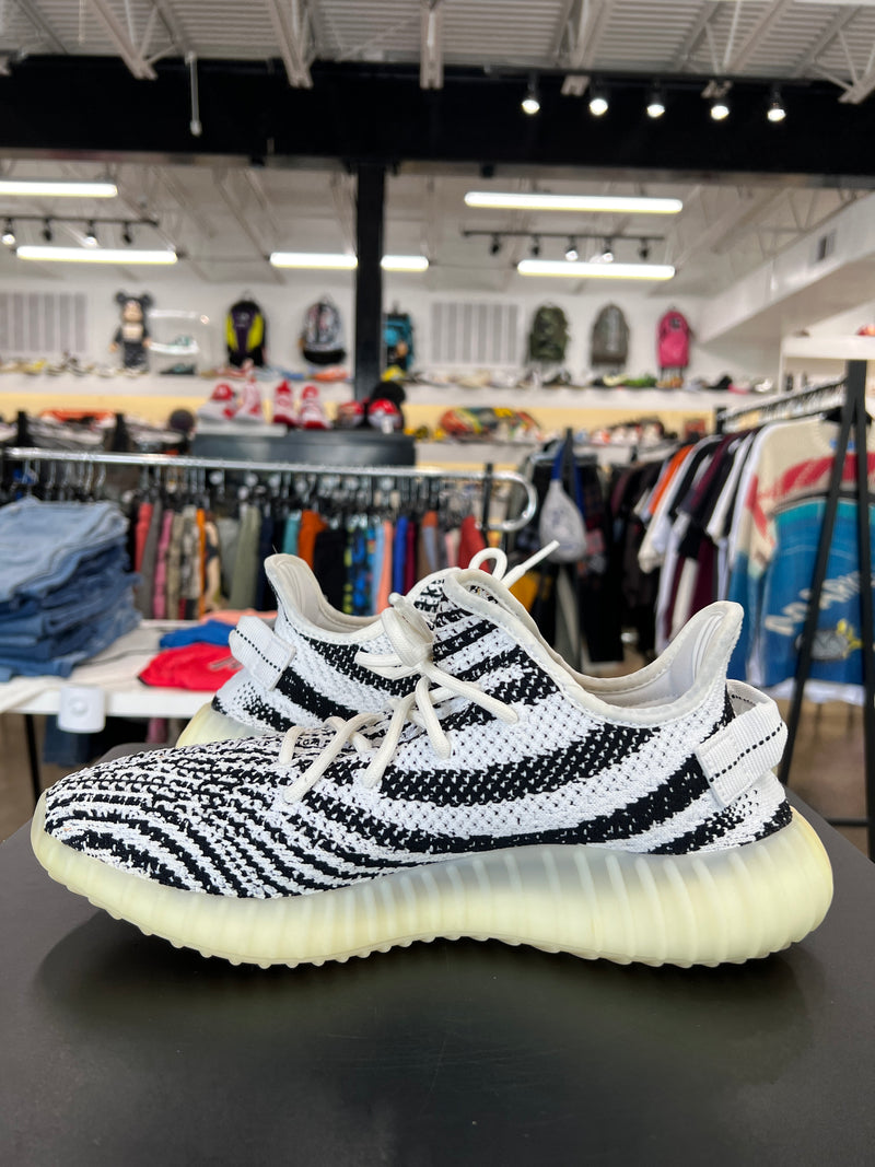 Yeezy 350 V2 Zebra