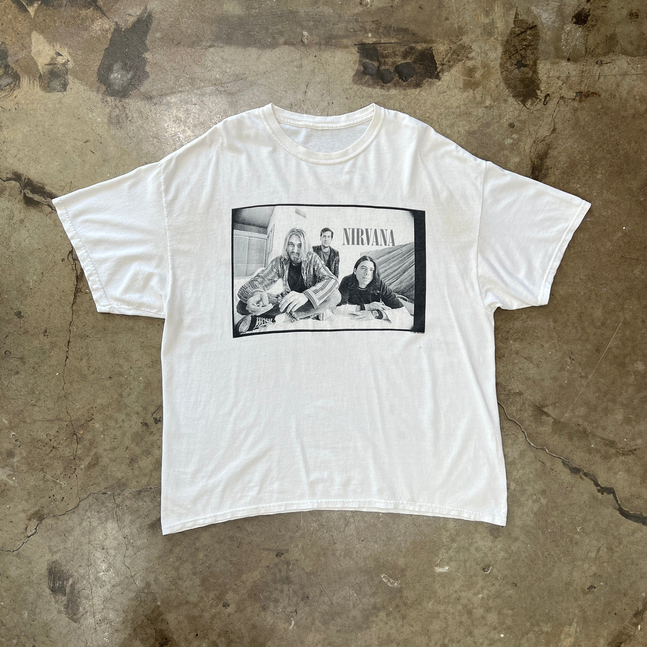 1996 Nirvana Kurt Cobain Band Photo Tee