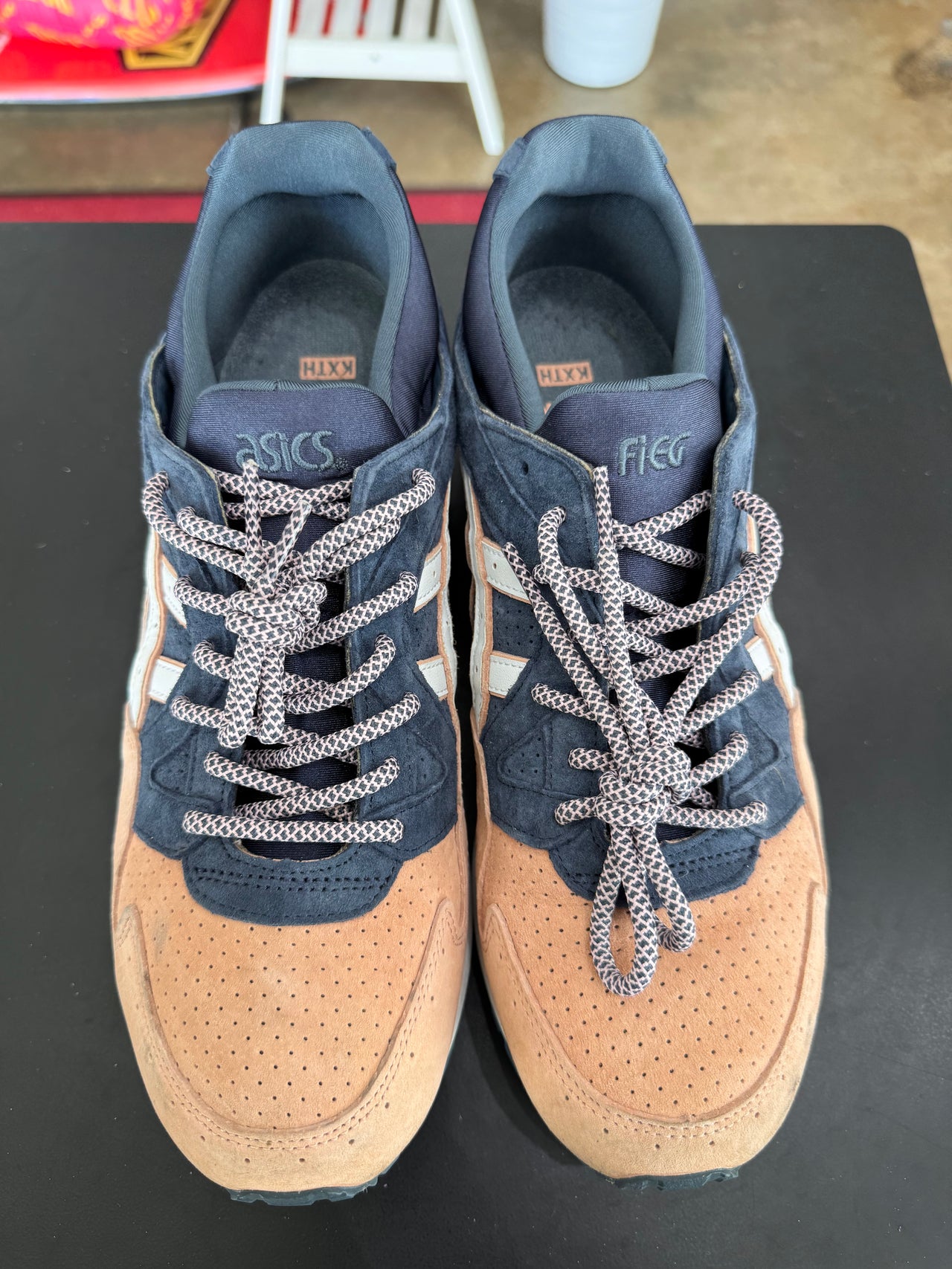 ASICS Gel-Lyte V Kith Salmon Toe (2021)