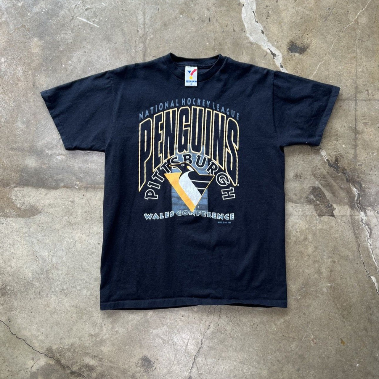 90s NHL Pittsburgh Penguins Single Stitch Tee