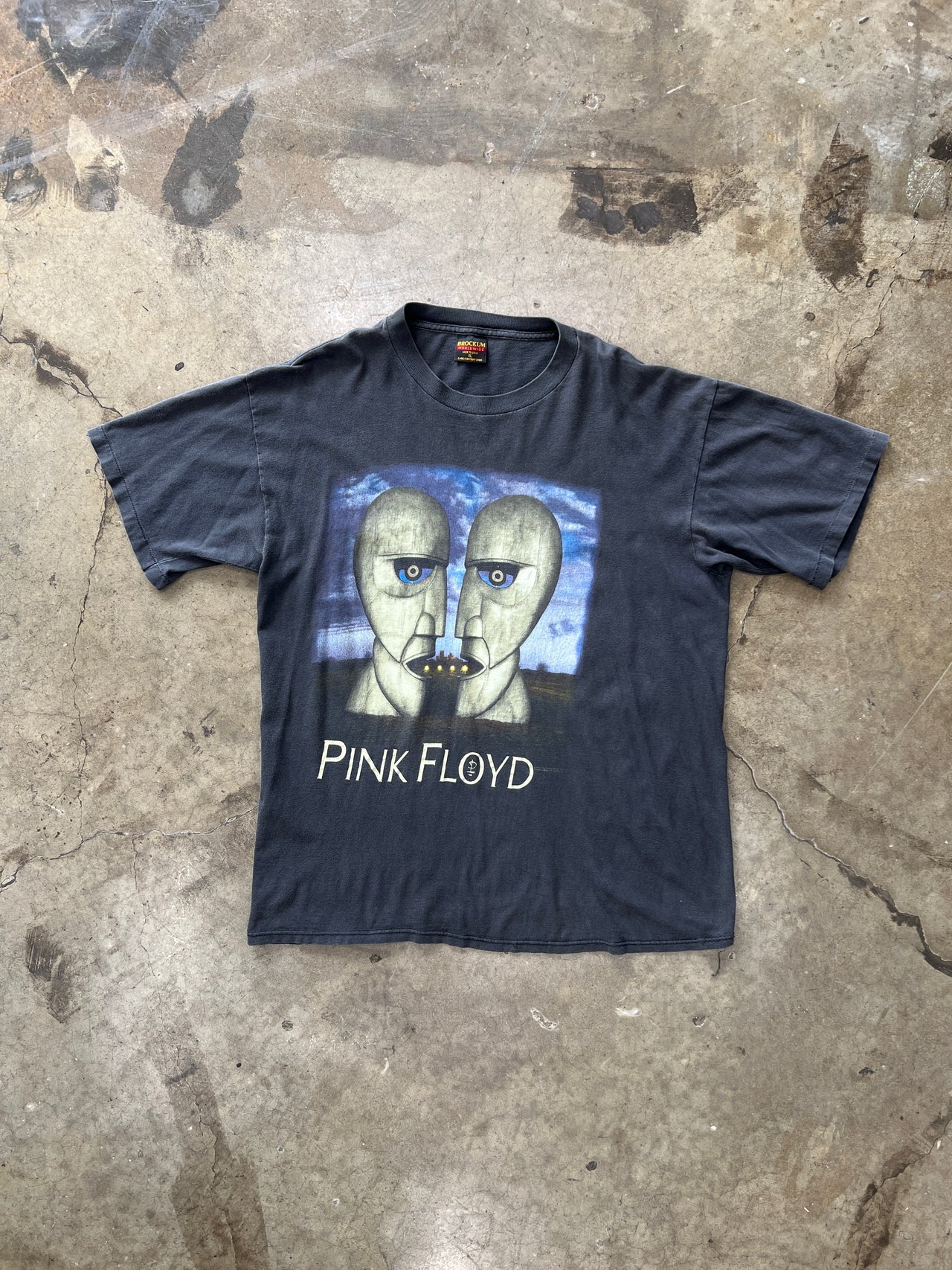 Pink Floyd 1994 North American Tour Brockum Single Stitch Tee