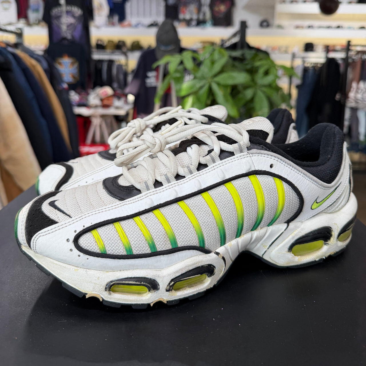 Nike Air Max Tailwind 4 White Volt Black (2019)