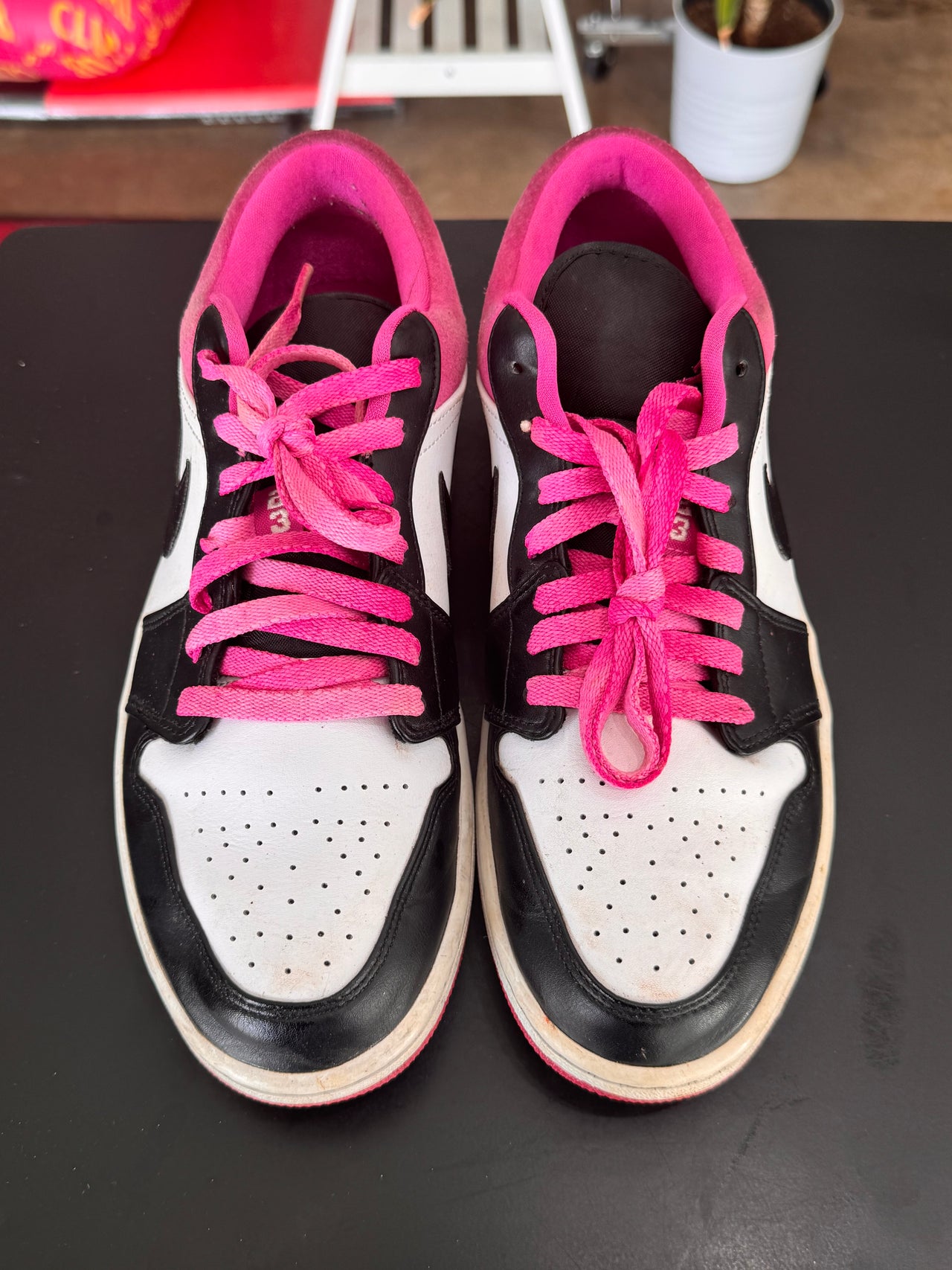 Air Jordan 1 Low Black Active Fuchsia (2020)
