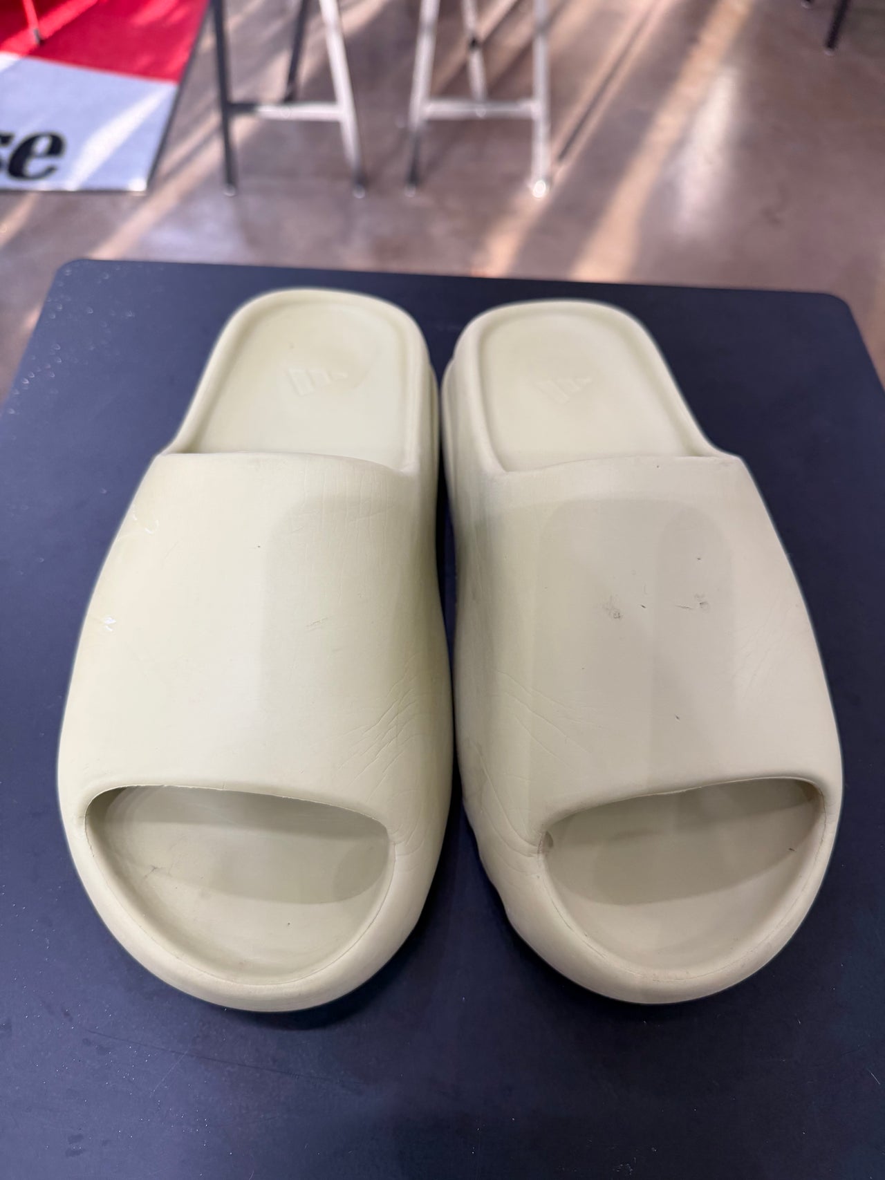 Adidas Yeezy Slide Resin