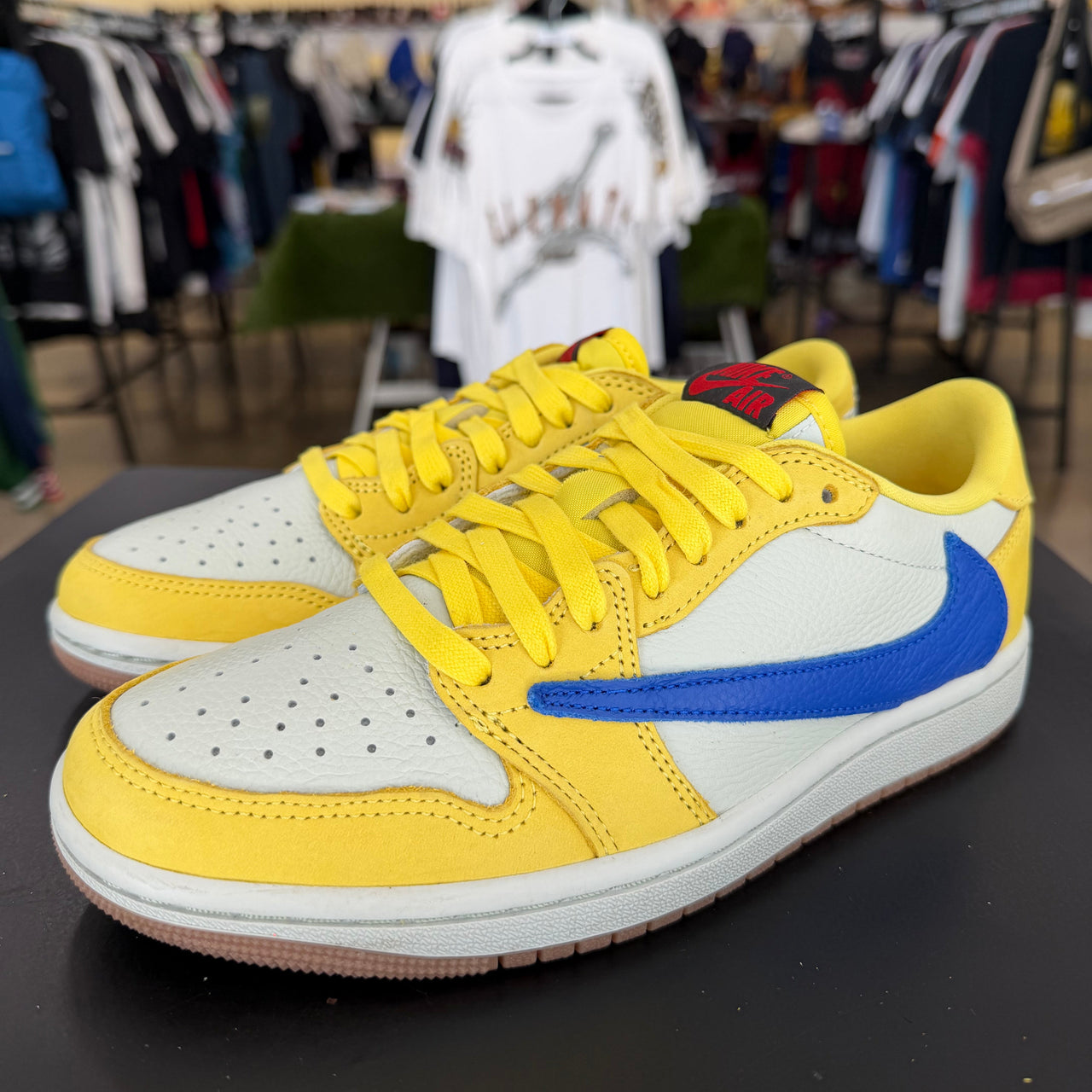 Jordan 1 Low Travis Scott Canary (2024)