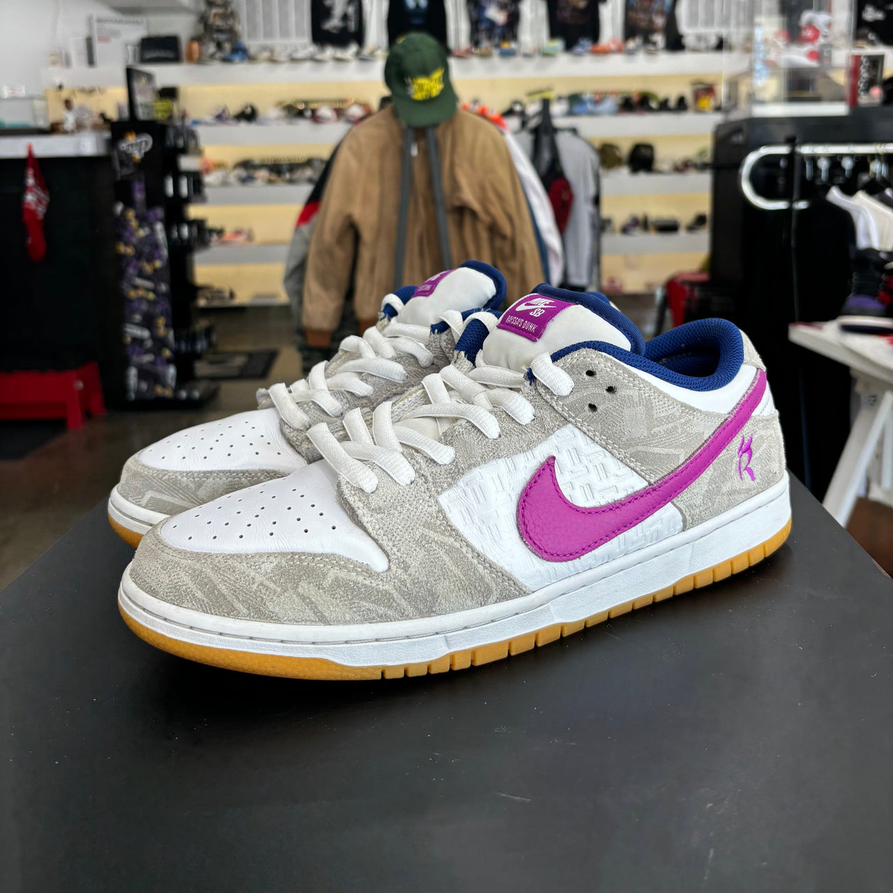 SB Dunk Low Rayessa Leal Sz. 11