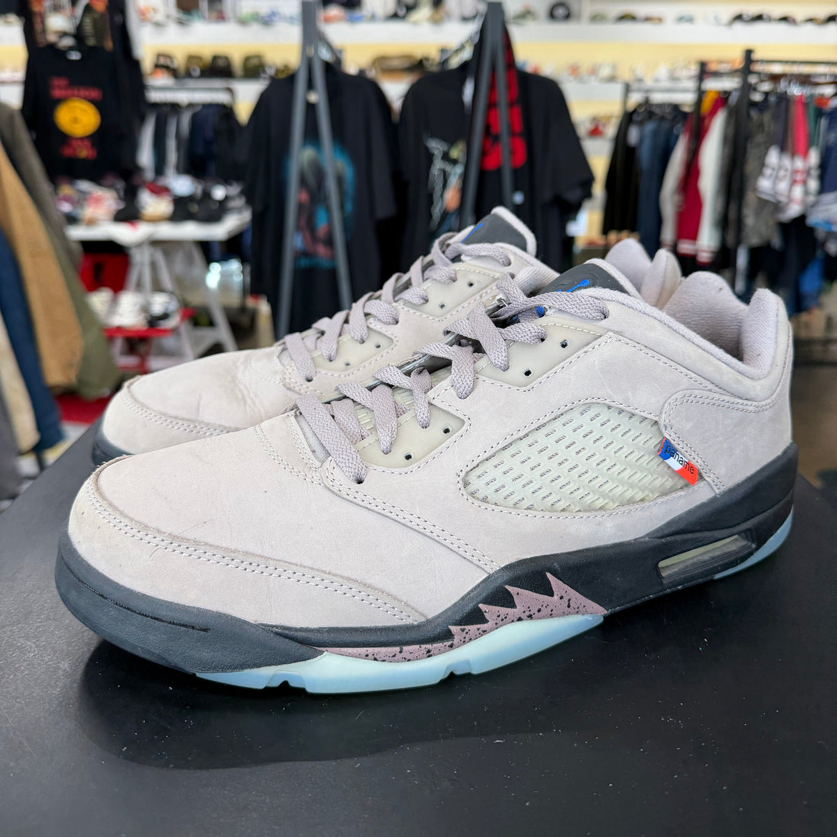 Air Jordan 5 Low PSG (2022)