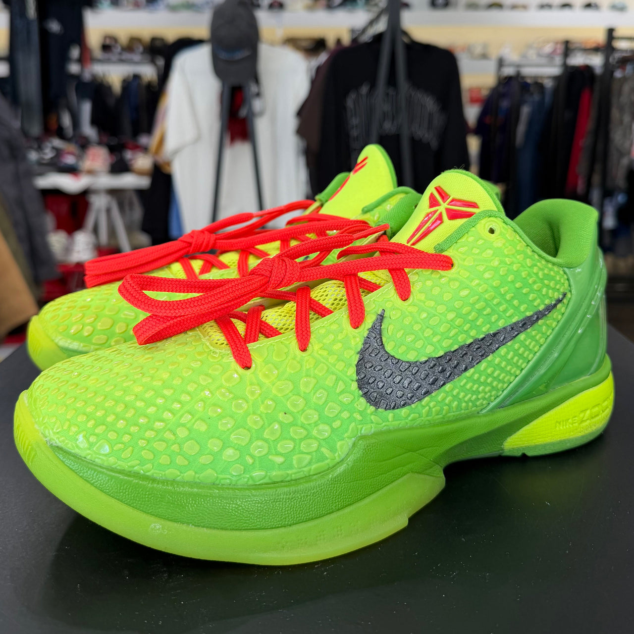 Nike Kobe 6 Proto Grinch (2020)