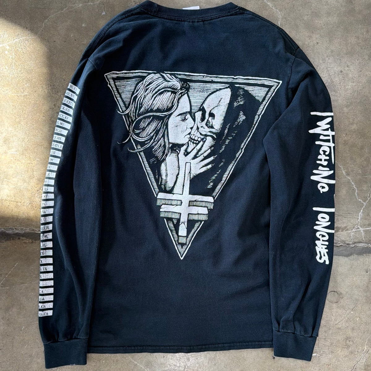 Twitching Tongues In Love There is No Law Band LS