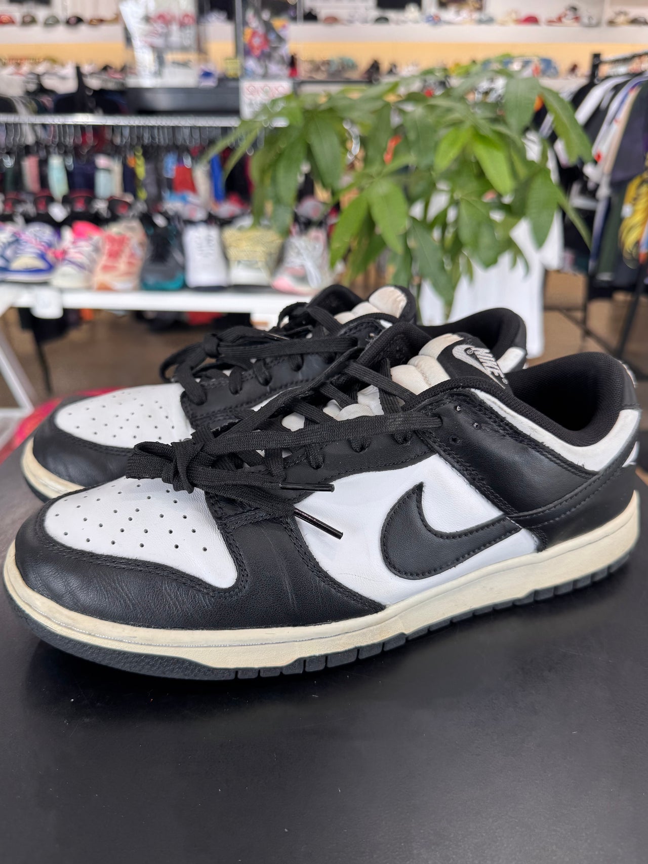 Nike Dunk Low Black White Panda