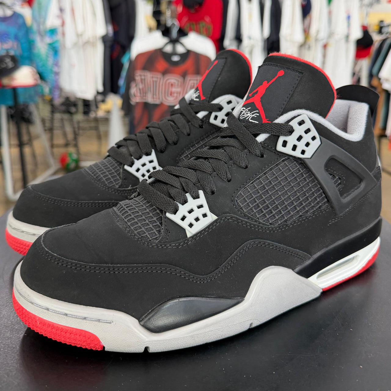 Jordan 4 Bred (2019)