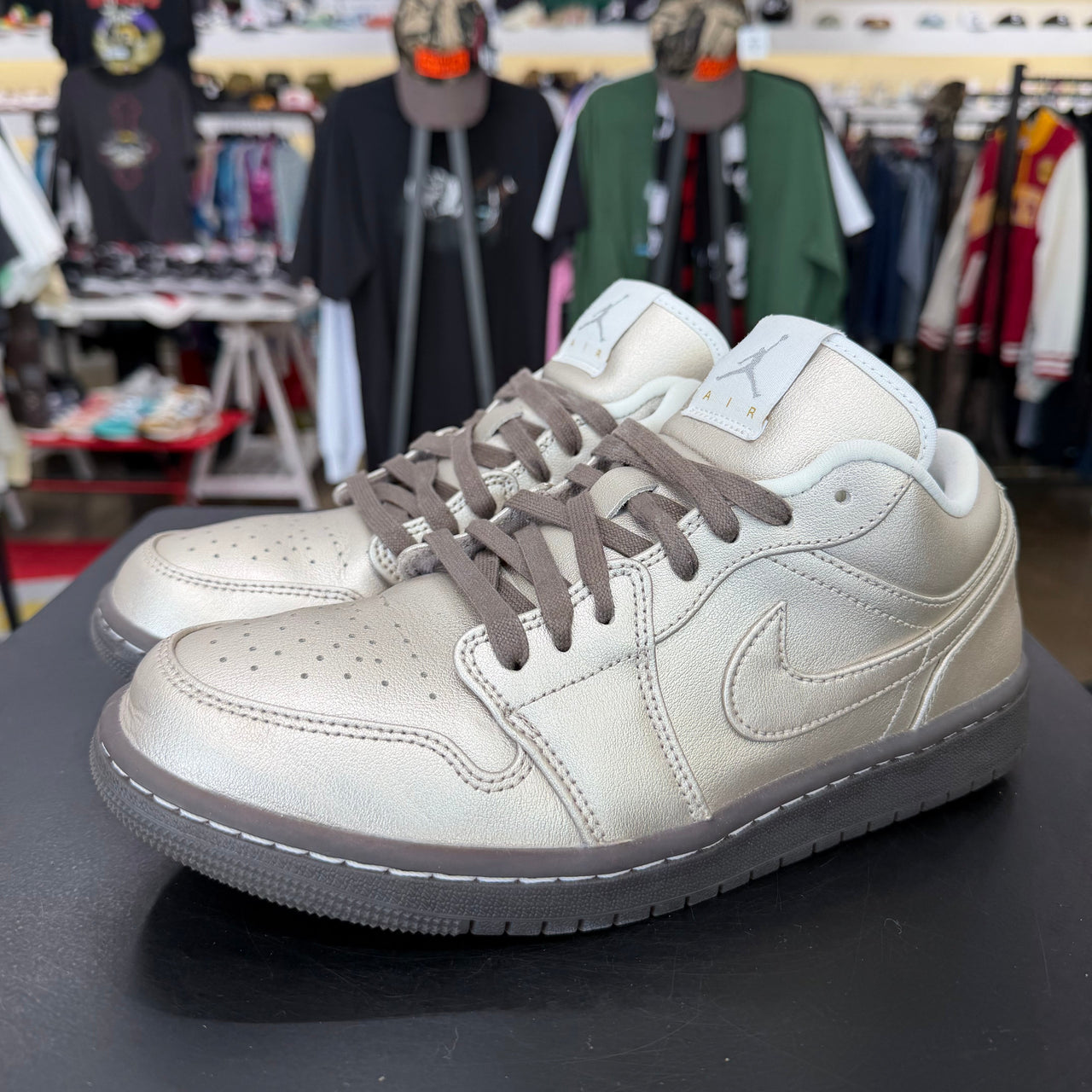Jordan 1 Low Metallic Zinc (2024)
