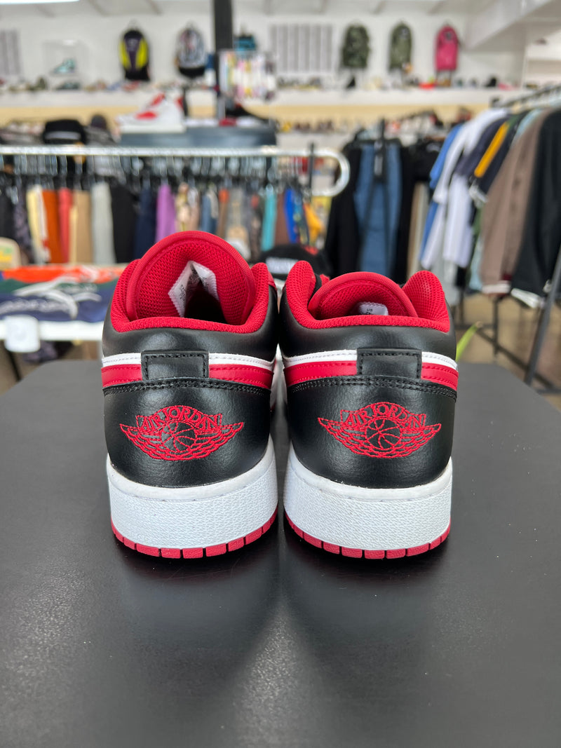 Air Jordan 1 Low Bulls (2022)