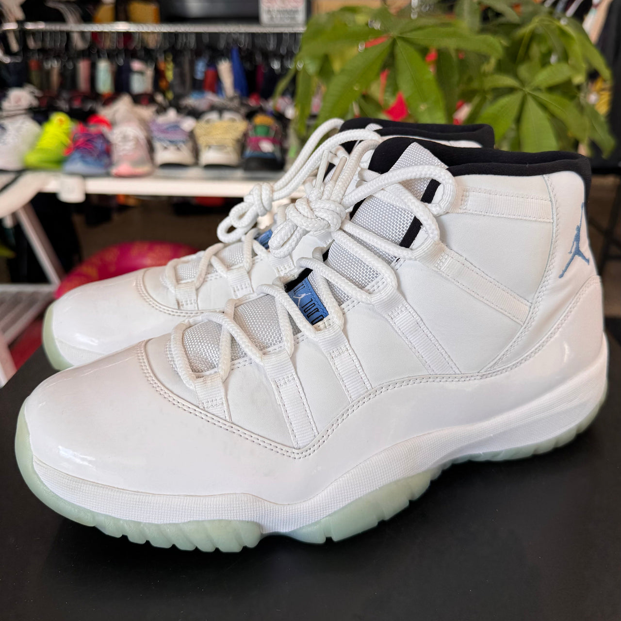 Air Jordan 11 Legend Blue (2014)