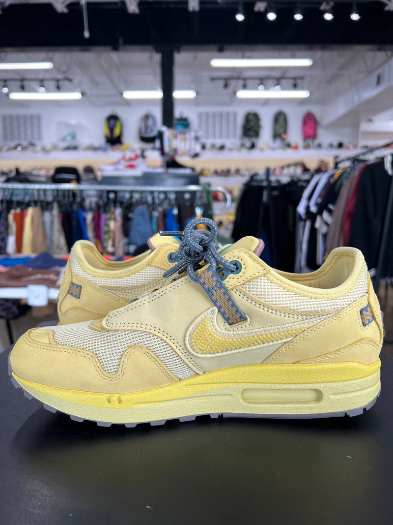 Nike Air Max 1 Travis Scott Saturn Gold Sz. 8 (2022)