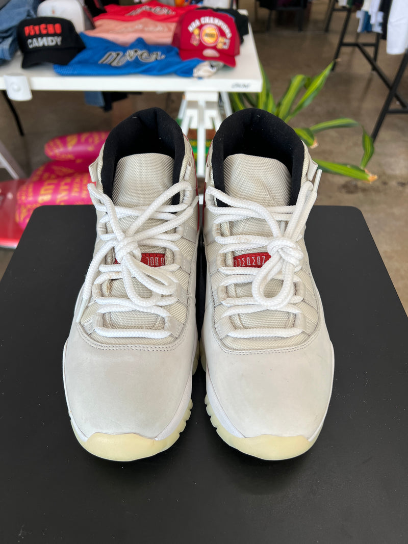 Air Jordan 11 Platinum Tint