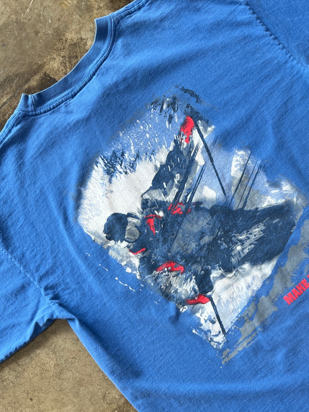 Marlboro Ski Make The Run Compass Tag Pocket Single Stitch Tee