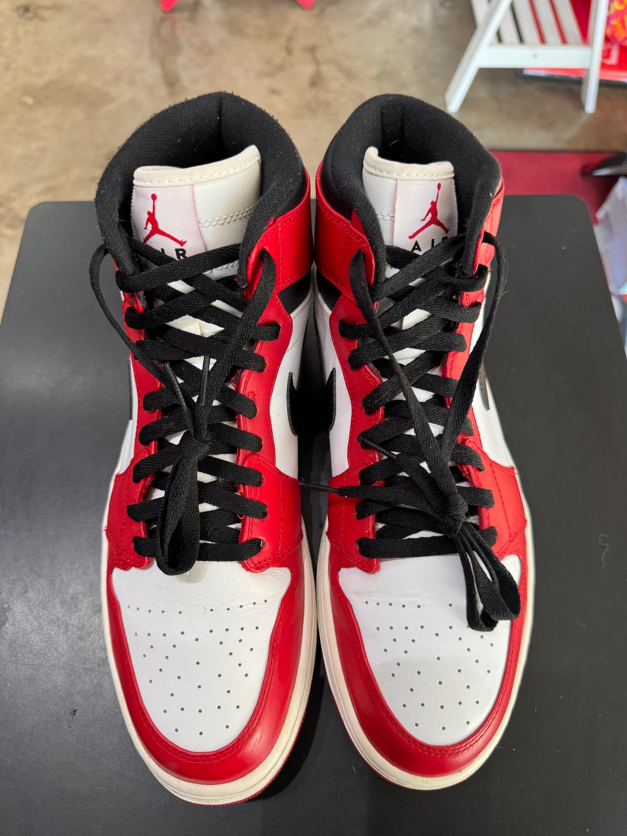 Air Jordan 1 Chicago (2013)