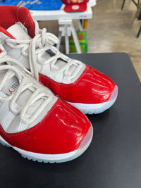 Air Jordan 11 Cherry