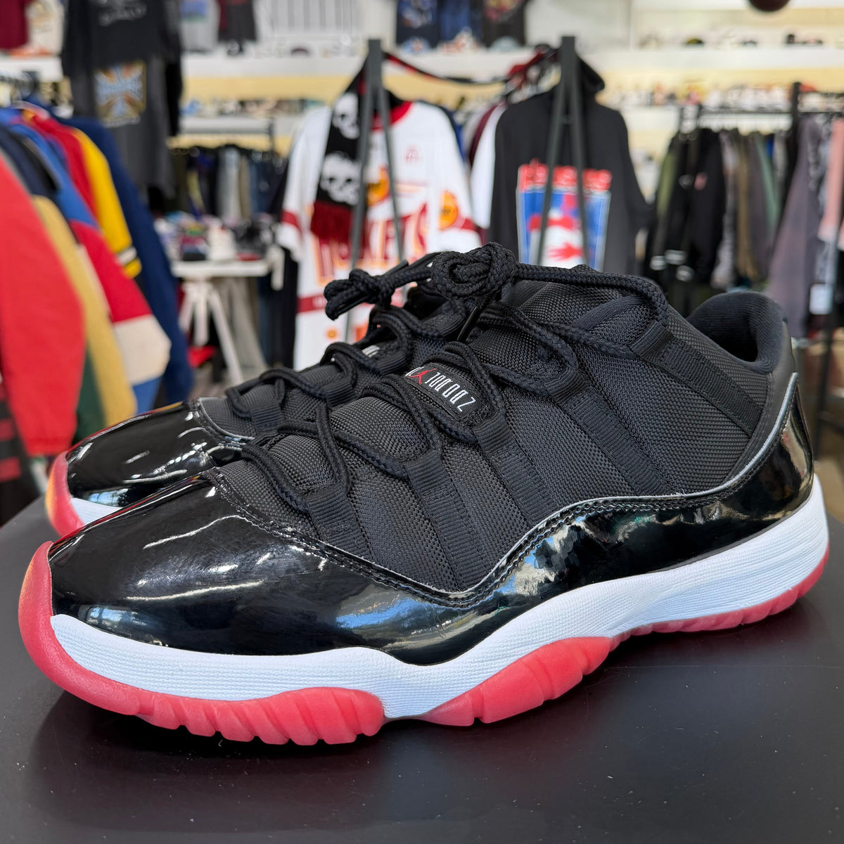 Air Jordan 11 Low Bred (2025)
