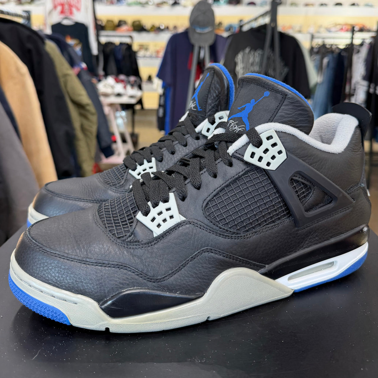 Air Jordan 4 Motorsport Alternative (2017)